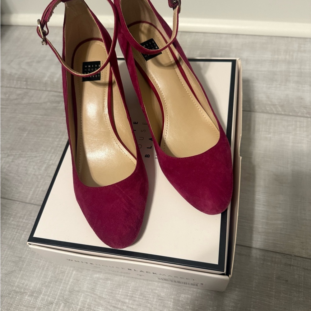 White House Black Market Fuchsia Heels